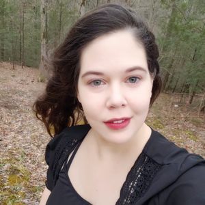 Meet your Posher, Felicia